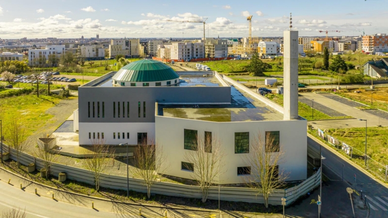 Construction de la Grande Mosquée à Angers